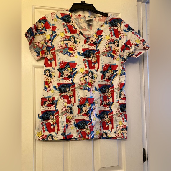 Wonder woman, size small scrub top - Picture 1 of 6